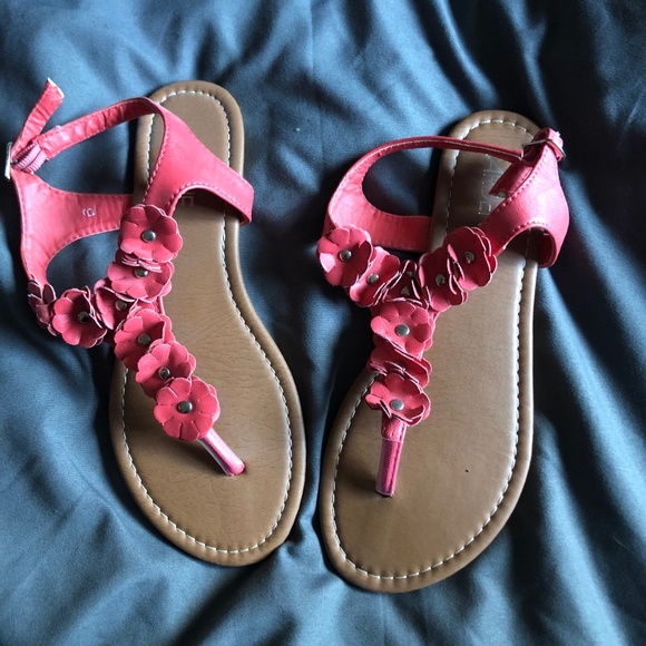 Ardene Shoes - Bright Sandals